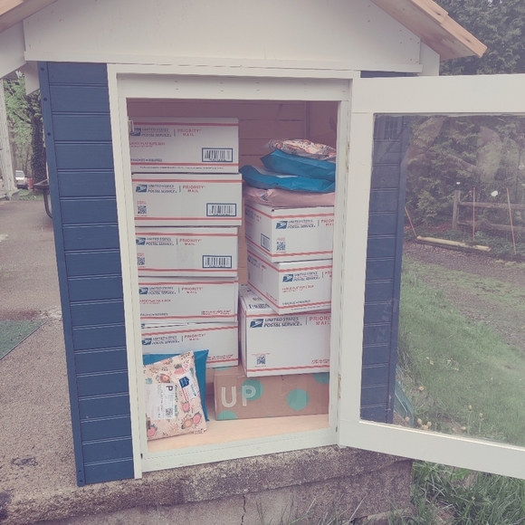 Meet your Posher Dawn - Picture 3 of 9